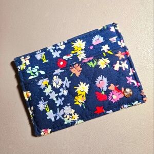 CLEAN Vera Bradley Scattered Wildflowers Print Wallet